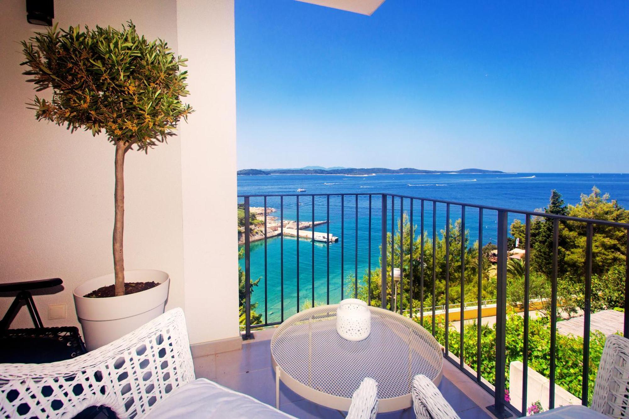 Blue Bay Residence Хвар Экстерьер фото