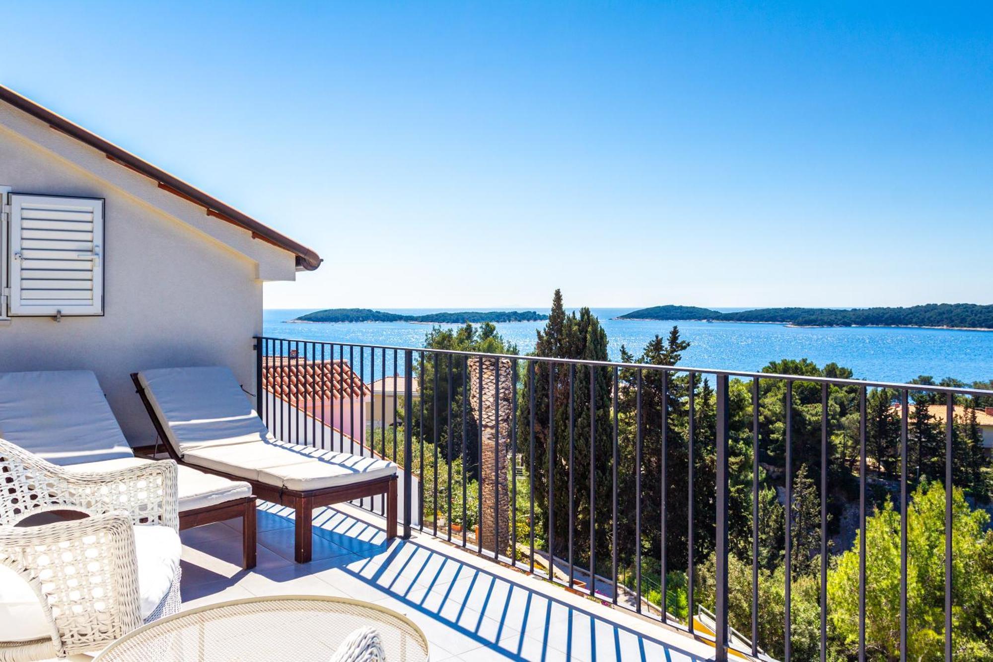 Blue Bay Residence Хвар Экстерьер фото